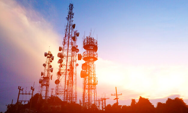 Tigo impulsará el despliegue en la banda de 700 MHz en 239 municipios cafeteros